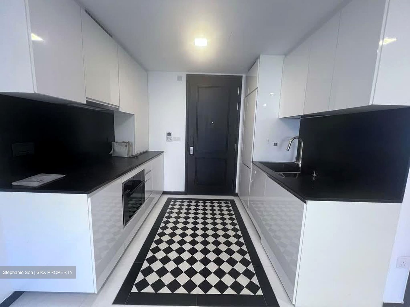 1919 (D9), Apartment #565559931